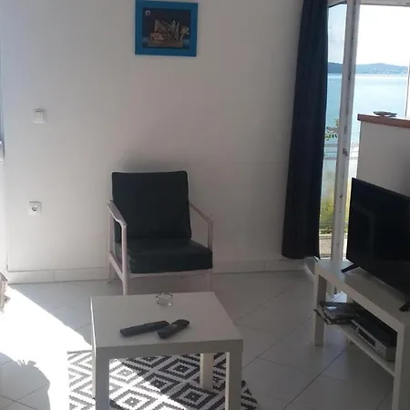 Apartment Jure Sukošan